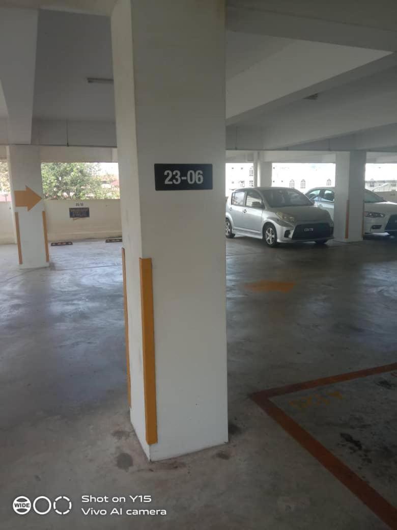 Apartment In Ladang Tok Pelam Kuala Terengganu Eksteriør bilde